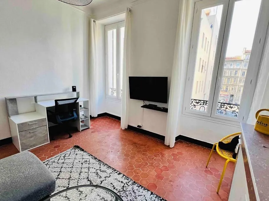 Joliette, Charmant T2 , Hopital Europeen 13002 مارسيليا 0*,  فرنسا
