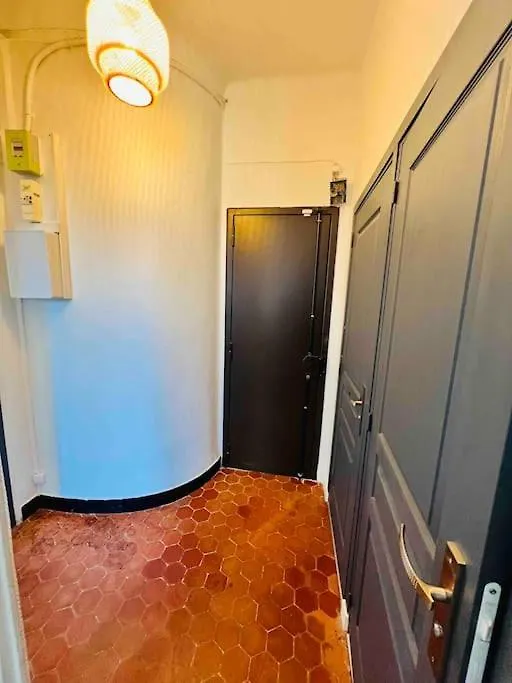 Joliette, Charmant T2 , Hopital Europeen 13002 مارسيليا 0*,  فرنسا